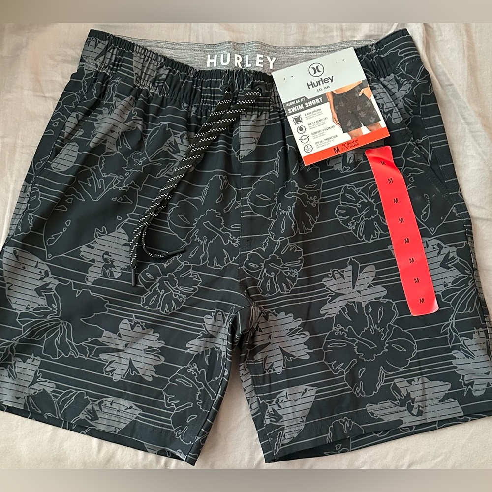 Hurley Gray and Black Swim Shorts. Medium.
NWT